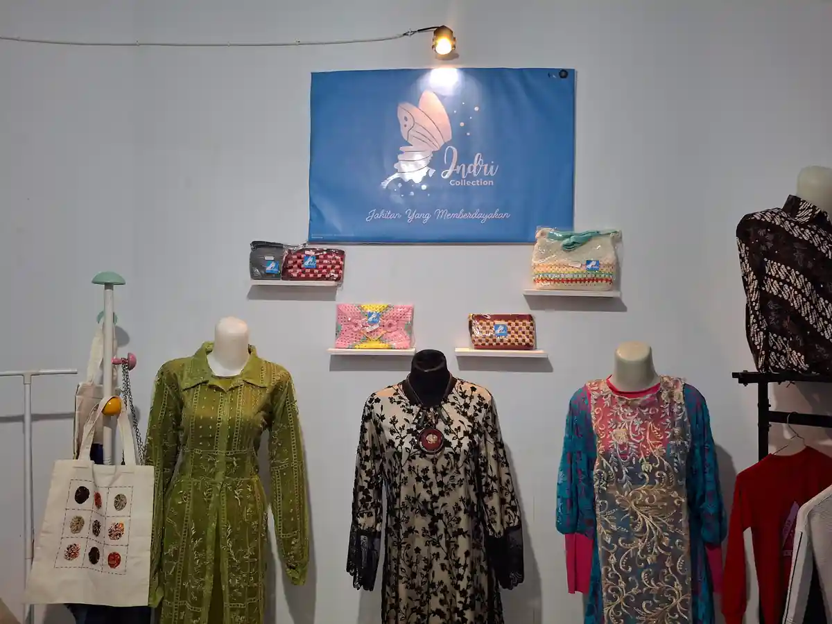 Indri Collection Store